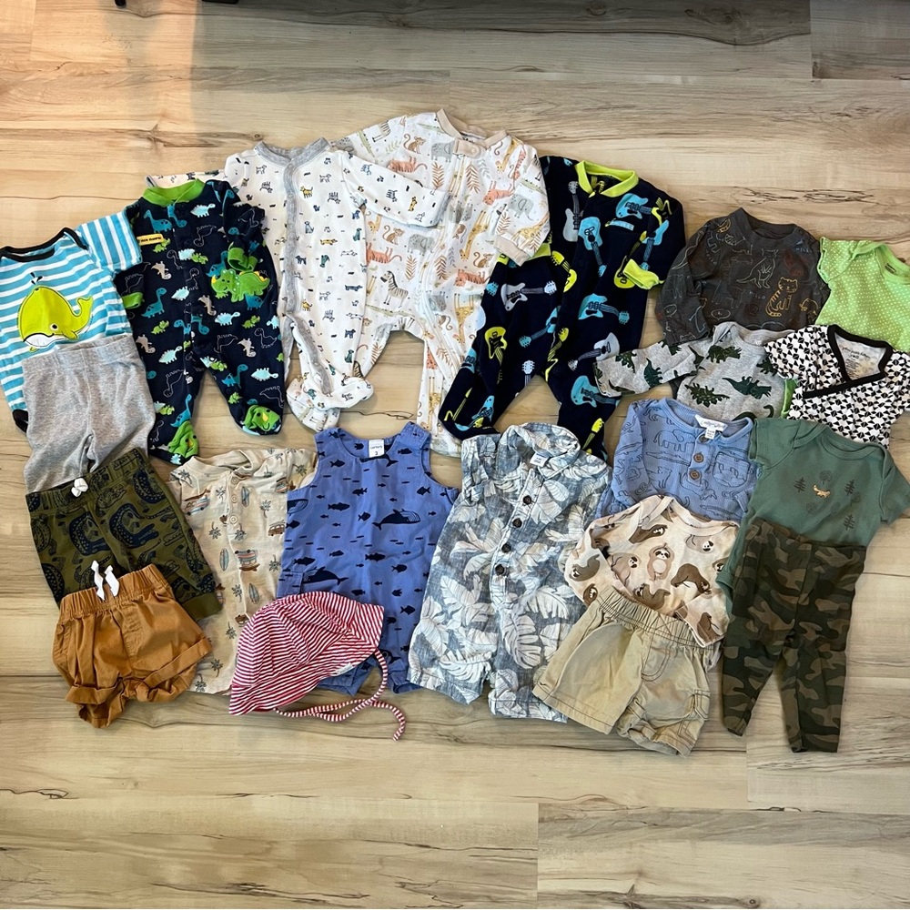 Lot of 21 Baby Boy 3-6 Month Clothes Outfits Sleepers Bodysuit Pants Shorts